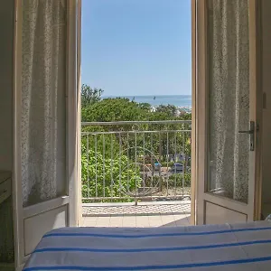 hotel-annita-cervia.emilia-romagnahotels.net/